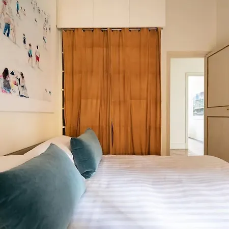 Casa Arte, A Burghesius Apartment Rome