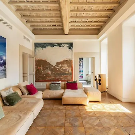 Casa Arte, A Burghesius *